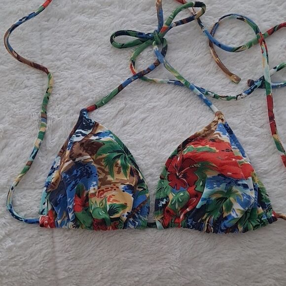 Quicksilver Bikini Top Bundle Of 6 Size Medium 32B Various Brands Vintage Summer - Picture 7 of 12